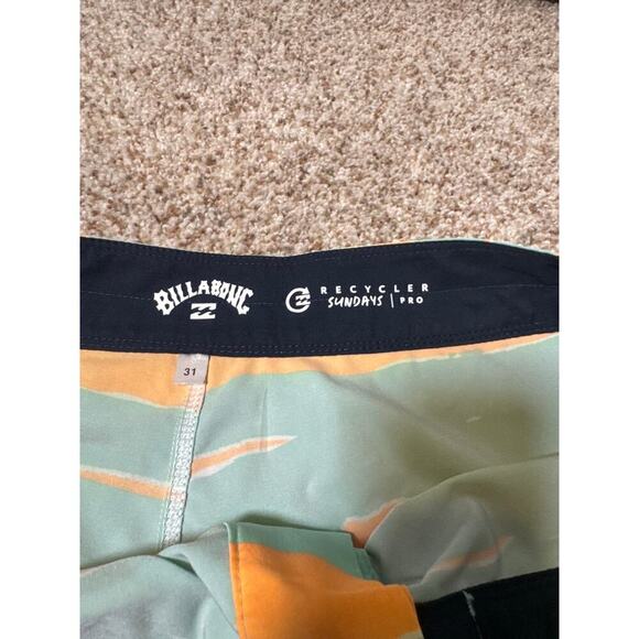 Billabong Men's Swim suit/Board shorts; size 31, 80's inspired - Picture 12 of 13